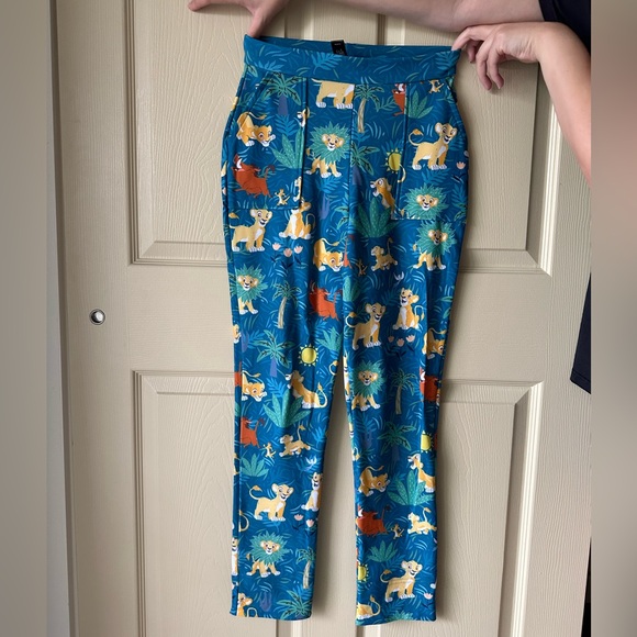 Blackmilk LION KING CUBS GREEN CUFFED PANTS - LIMITED - Picture 2 of 5
